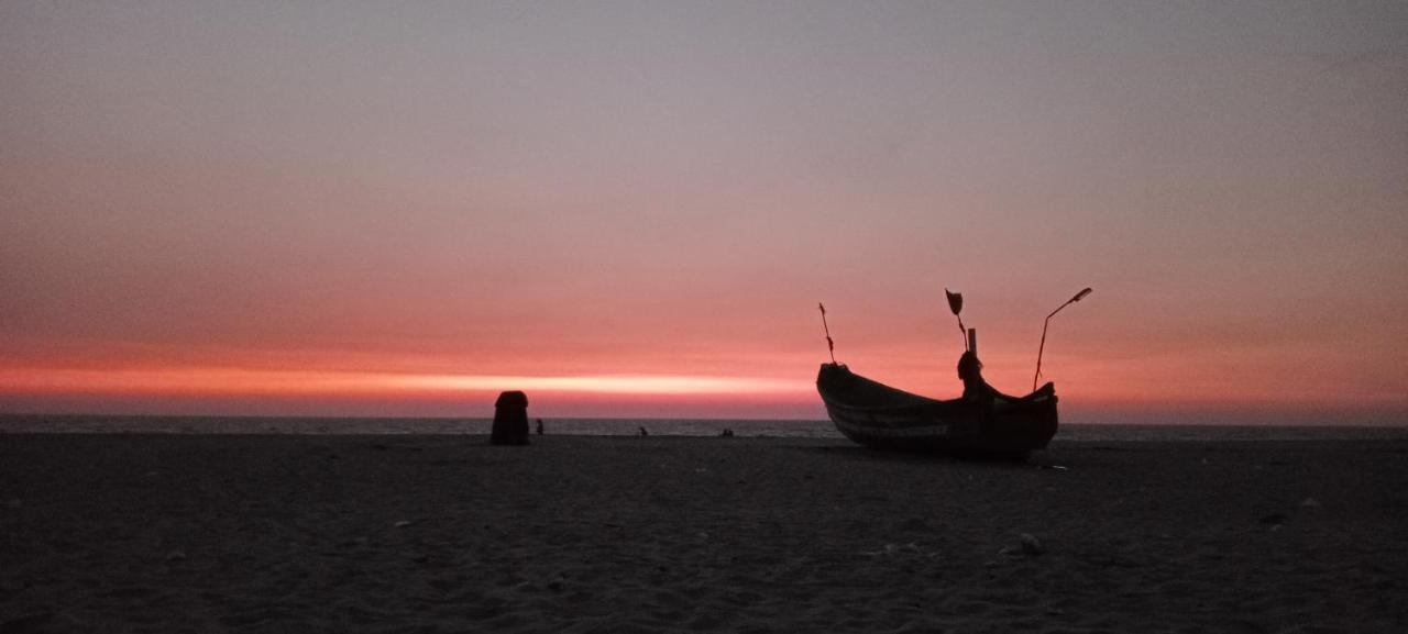 Beachcampers Only For Foreign Traveler'S Alappuzha ภายนอก รูปภาพ
